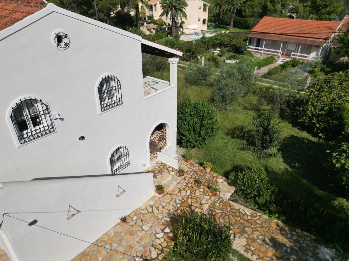 Kouros Apartments Litheres Exterior foto